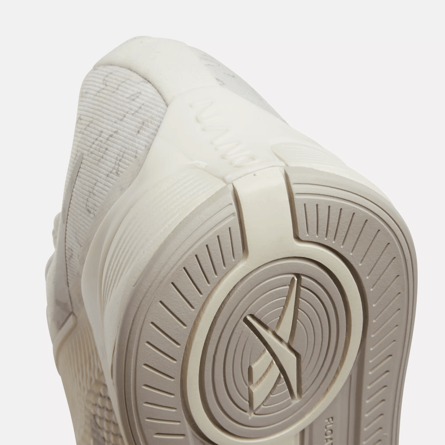 REEBOK | Nano X4 Vintage Chalk/Moonstone/Alabaster