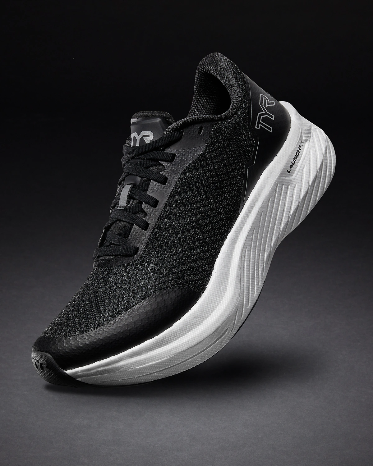 TYR | Valkyrie Speedworks Runner Black