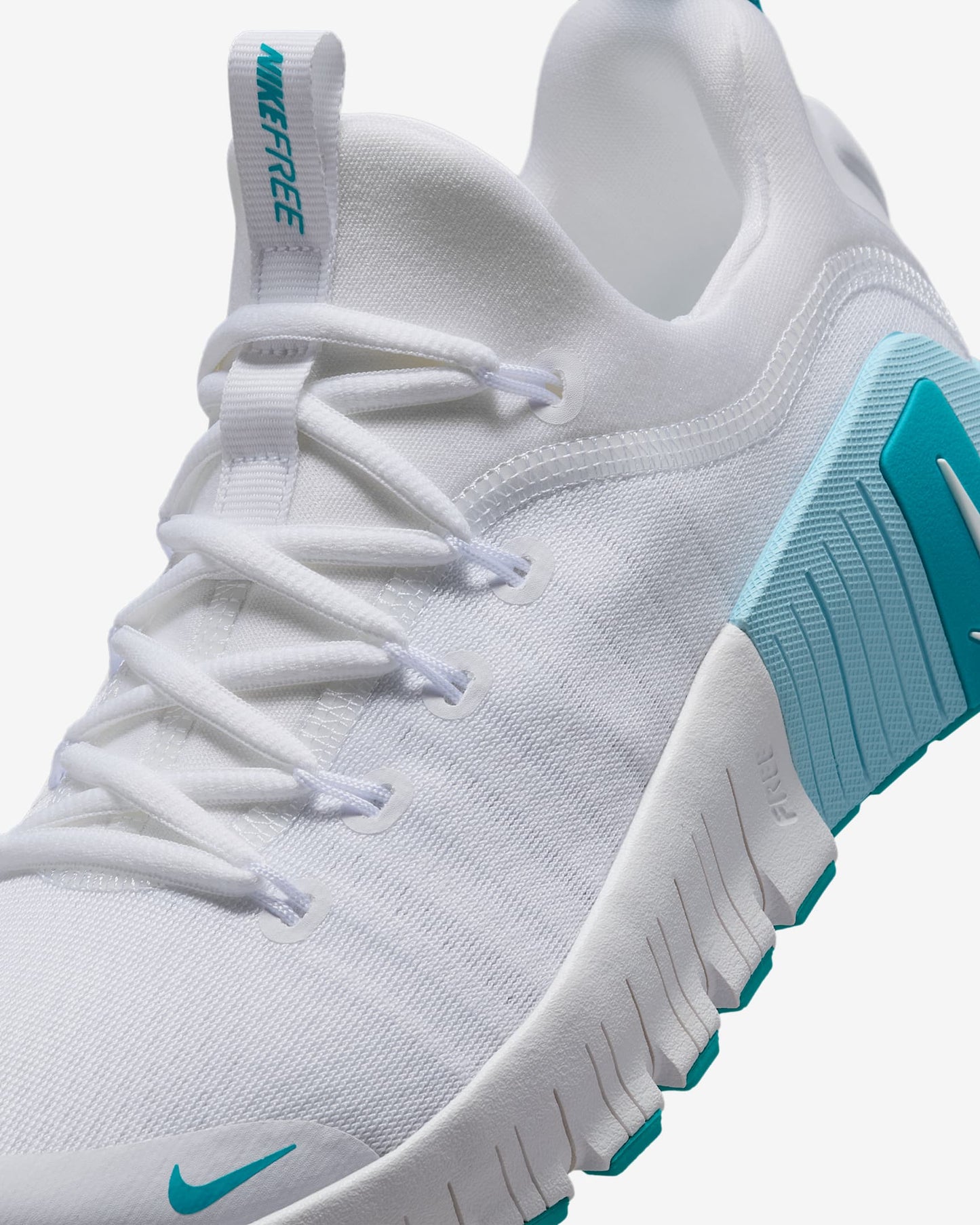 NIKE | Free Metcon 6 White/Glacier Blue DE DAMA