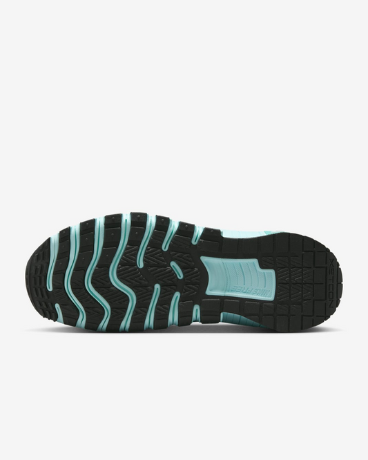 NIKE | Free Metcon 6 Bleached Turquoise/Washed Teal DE DAMA