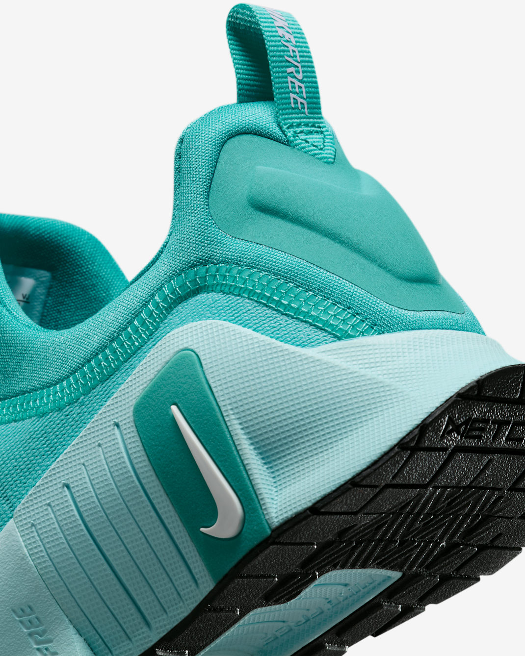 NIKE | Free Metcon 6 Bleached Turquoise/Washed Teal DE DAMA