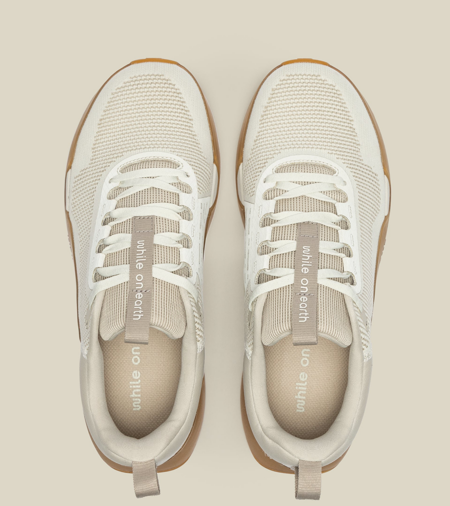 WHILE ON EARTH | Move Trainer Sand/Gum