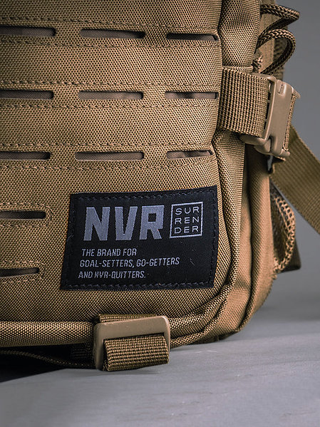NVR SURRENDER | Commander Backpack Desert Beige