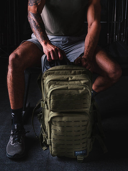 NVR SURRENDER | Commander Backpack Military Green