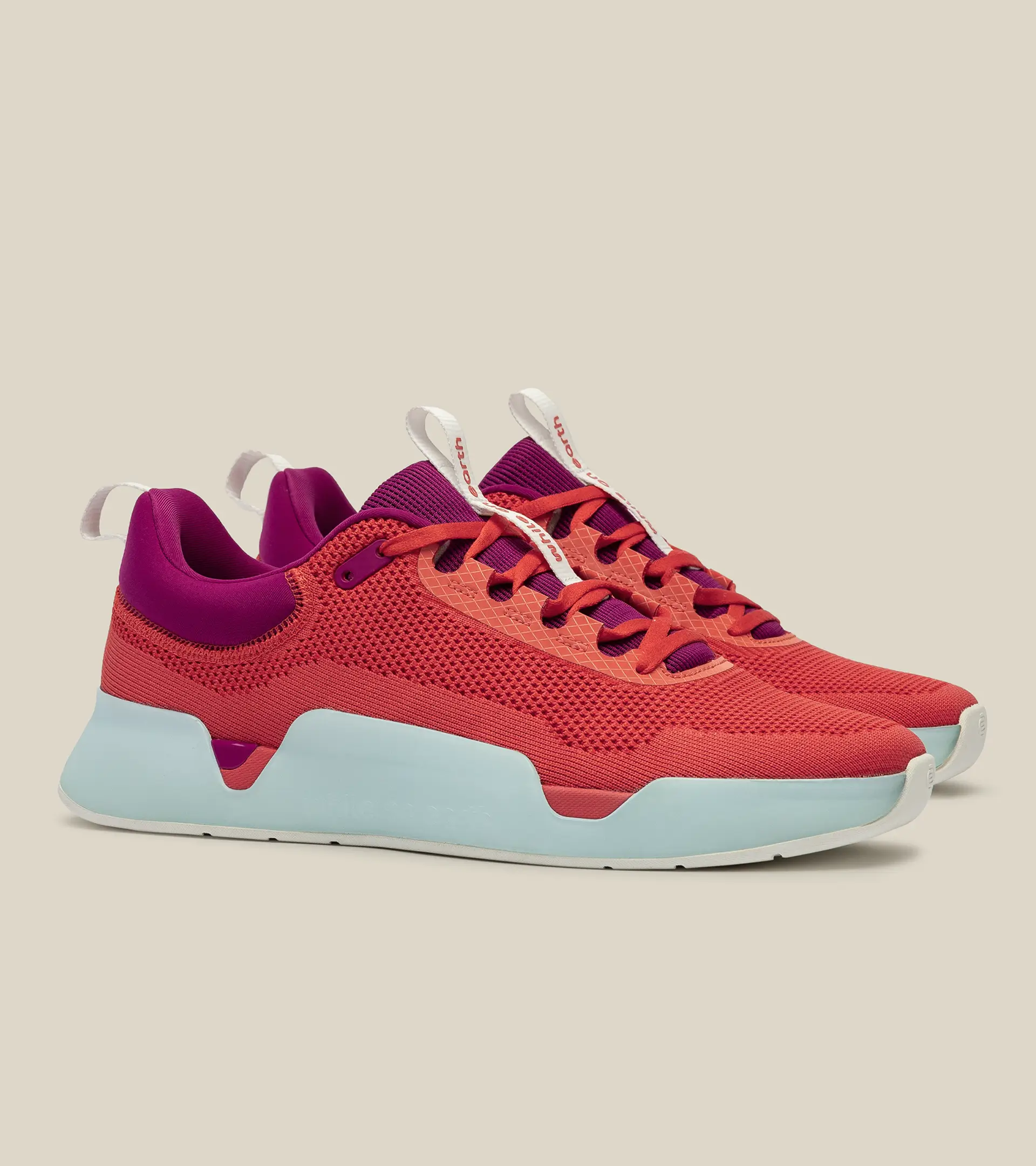 WHILE ON EARTH | Move Trainer Sorbet/Salt