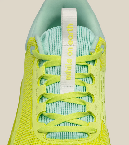 WHILE ON EARTH | Move Trainer Citrus/Sun