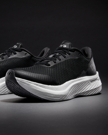 TYR | Valkyrie Speedworks Runner Black