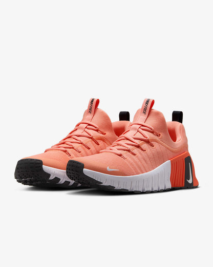 NIKE | Free Metcon 6 Apricot Agate/Turf Orange DE DAMA