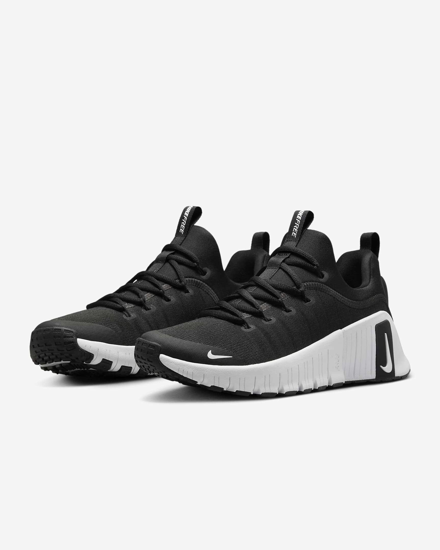NIKE | Free Metcon 6 Black/White DE DAMA