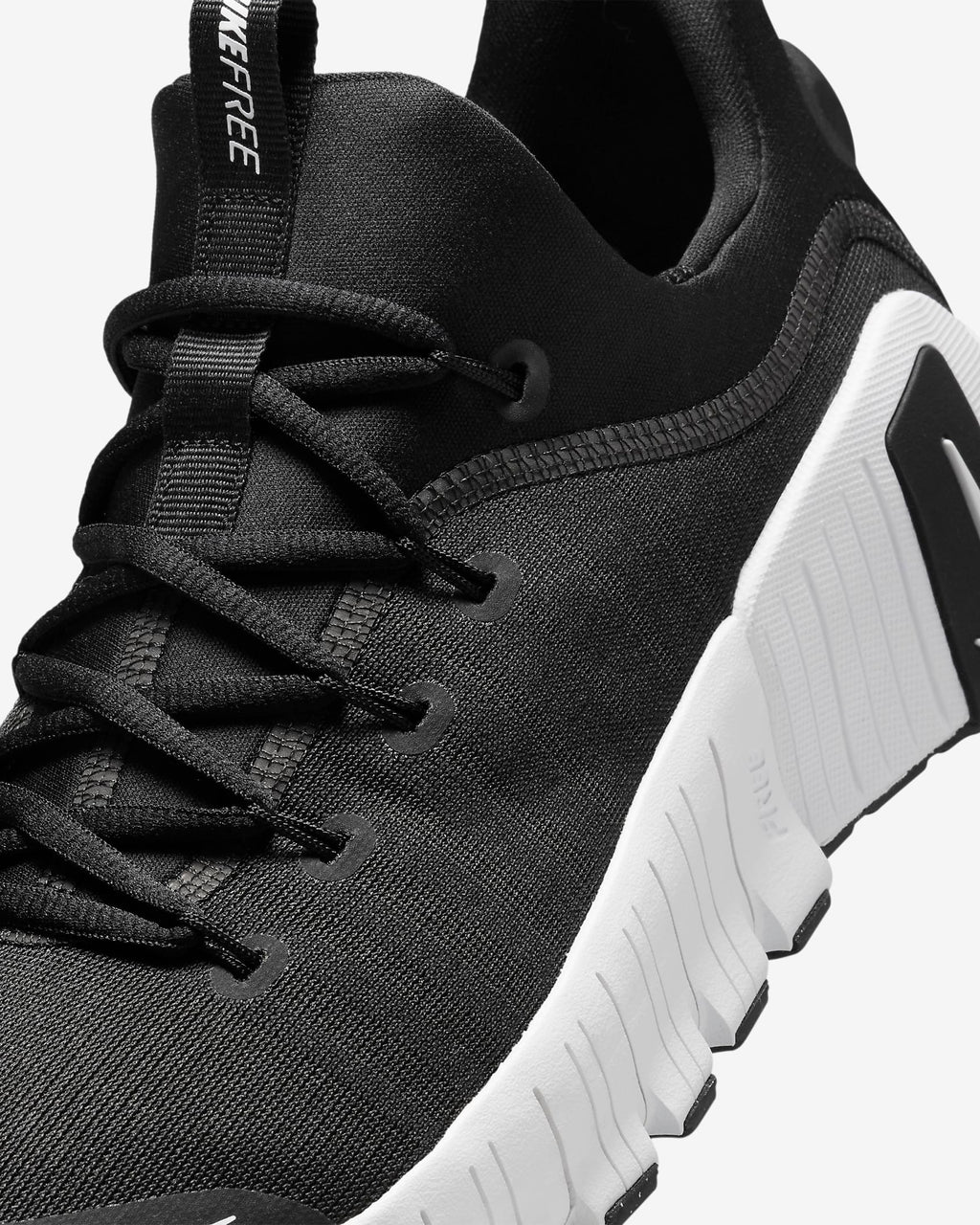 NIKE | Free Metcon 6 Black/White DE DAMA