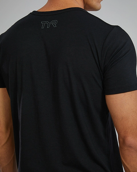 TYR | Playera Black UNISEX
