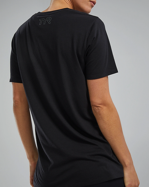 TYR | Playera Black UNISEX