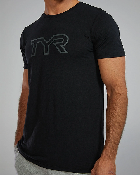 TYR | Playera Black UNISEX