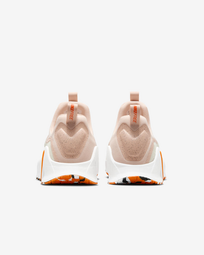 NIKE | Free Metcon 6 Soft Pearl/Pearl White/Black DE DAMA