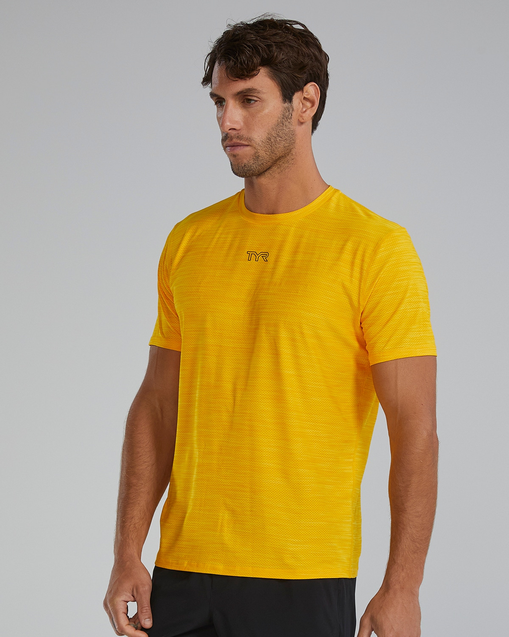 TYR | Playera Airtec Gold