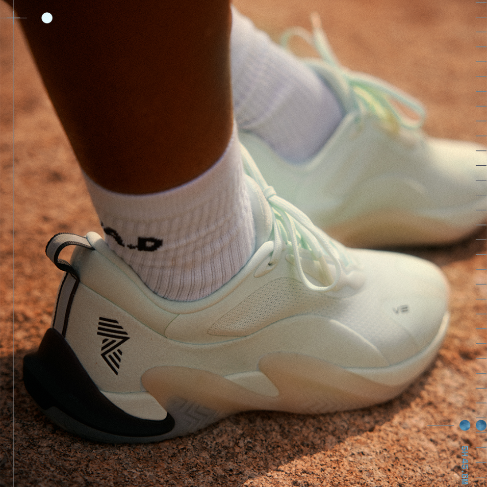 RAD | ONE V2 MINT BONE.