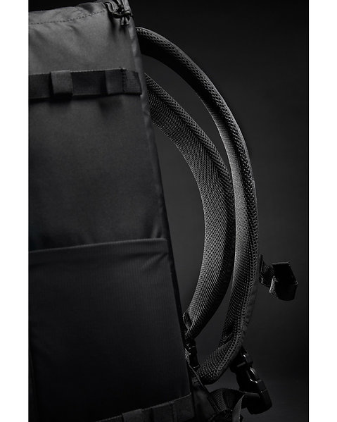 TYR | Mochila Mission Black