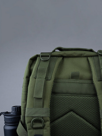 NVR SURRENDER | Commander Backpack Military Green