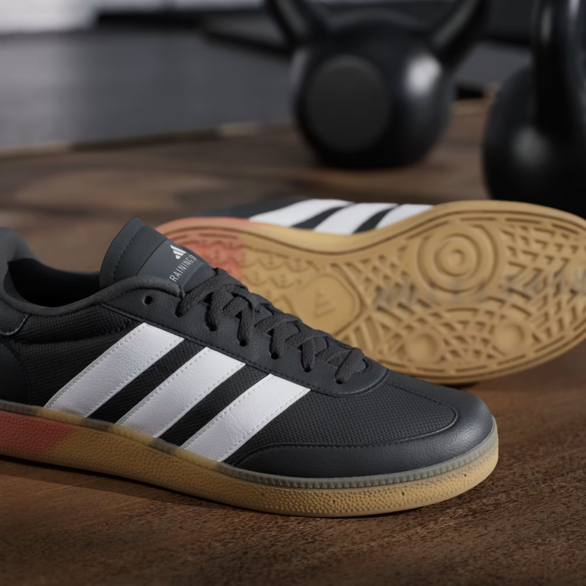 ADIDAS | Training Spezial Core Black/Chalk White/Lucid Red