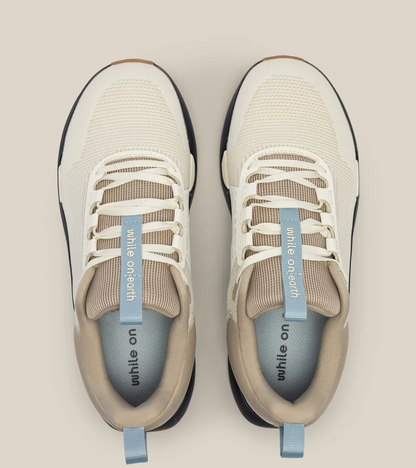 WHILE ON EARTH | Move Trainer Wheat/Midnight