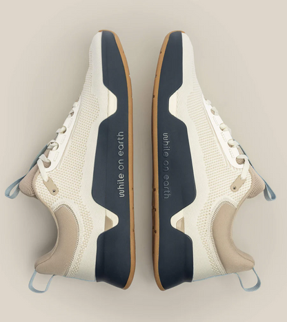 WHILE ON EARTH | Move Trainer Wheat/Midnight