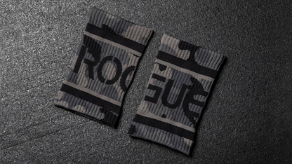 ROGUE | Muñequeras Black Camo